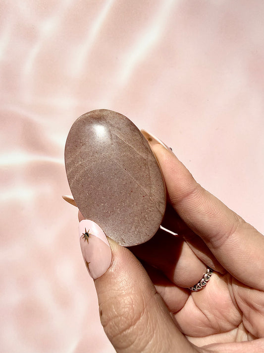 ✧ Sparkly Peach Moonstone Palmstone ✧