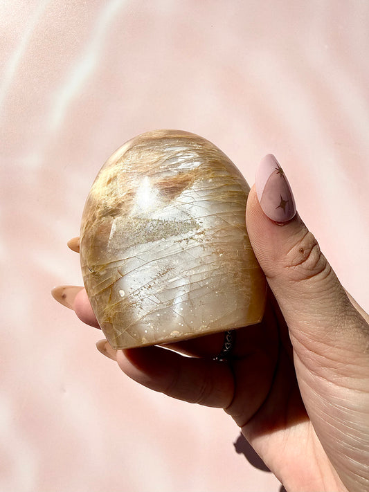 Peach Moonstone Freeform — 3.