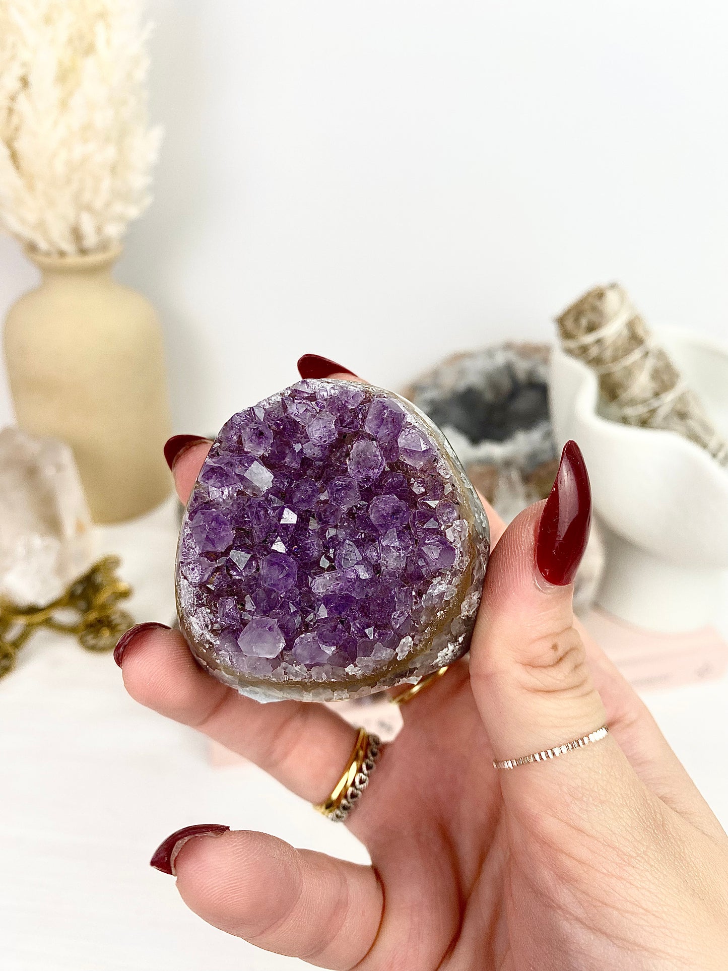 ✧ Sparkly Amethyst Geodes ✧