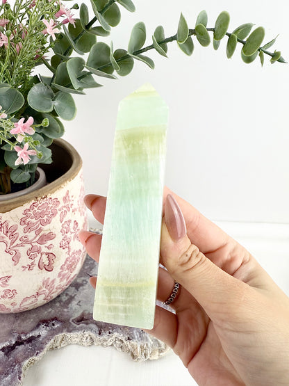 Pistachio Calcite Tower