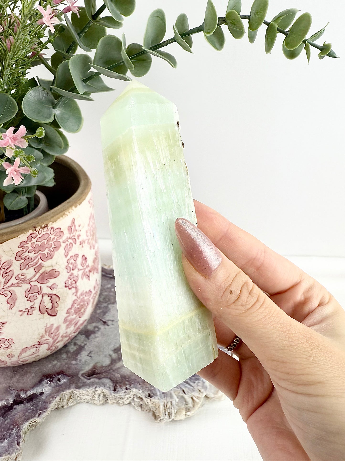 Pistachio Calcite Tower