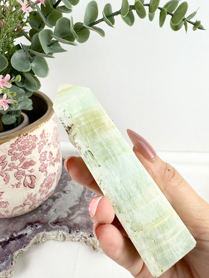Pistachio Calcite Tower
