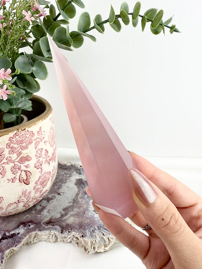 Pink Jelly Agate Point