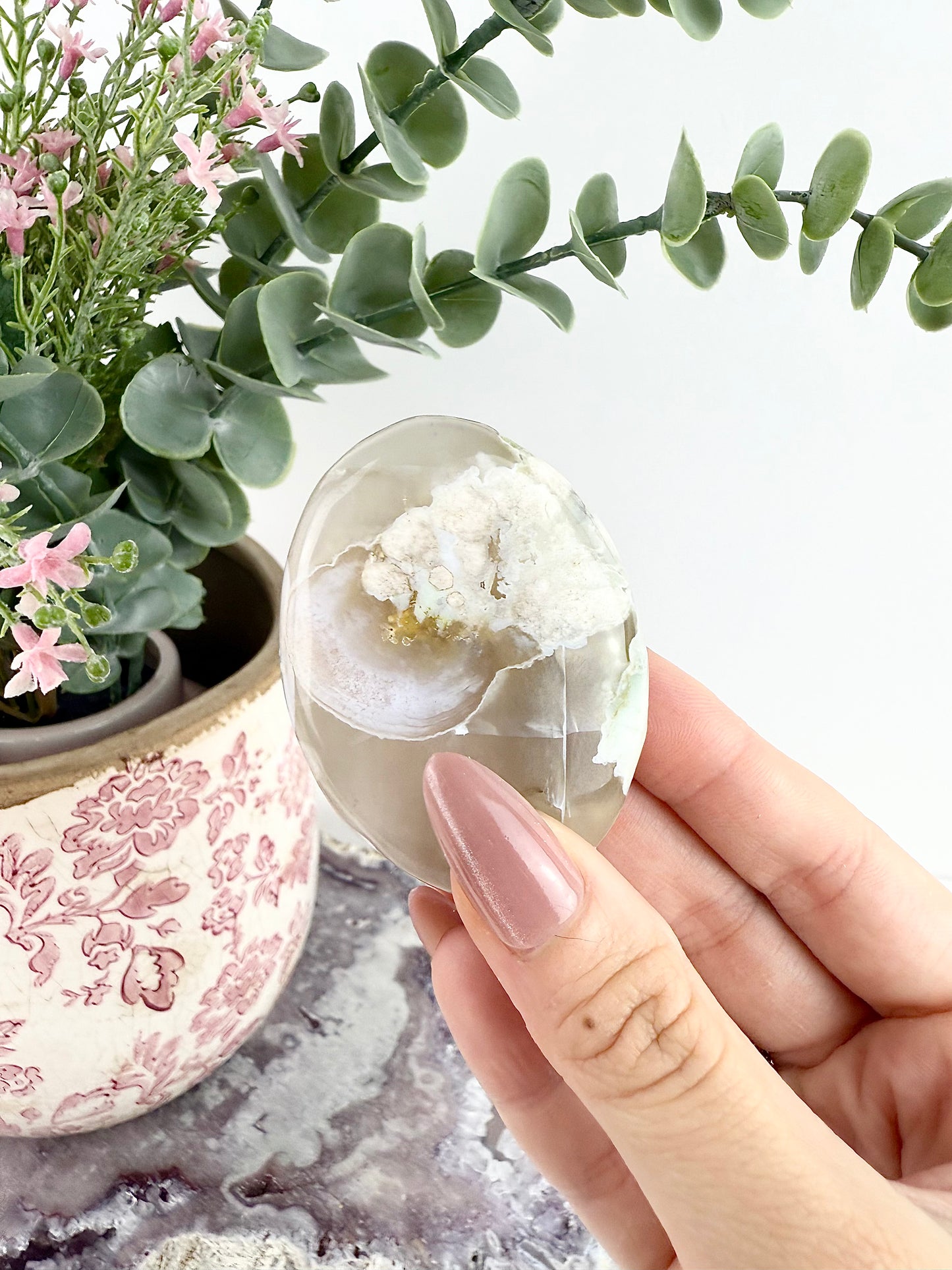Green Flower Agate Palm Stone