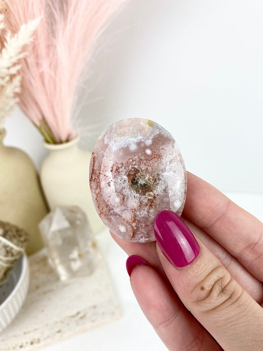 High Quality Druzy Pink Amethyst Palm Stone