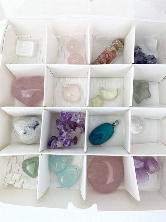 ✧ Celestial Gems Gift Box— 10. ✧