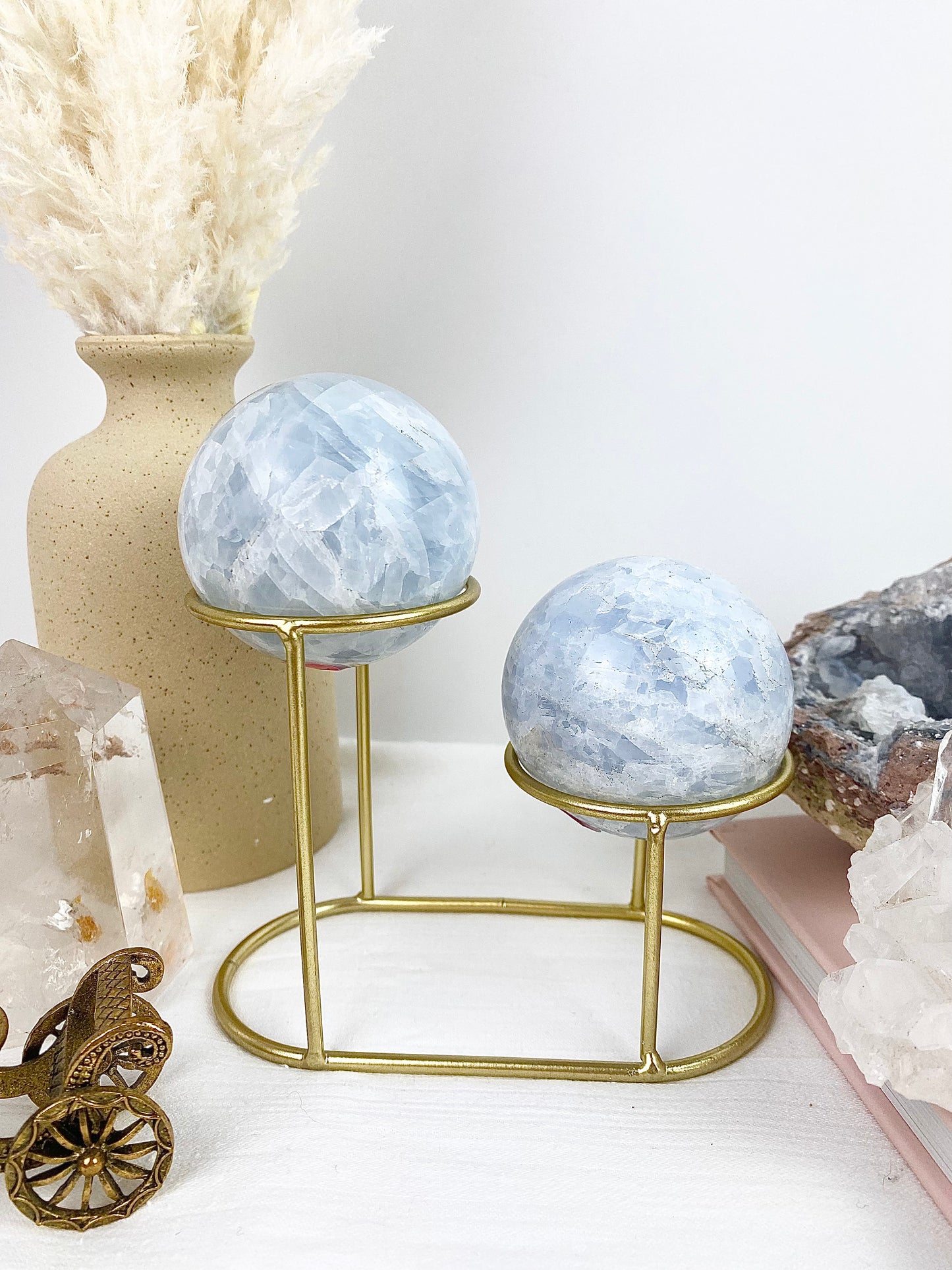 Gold Double Sphere Stand