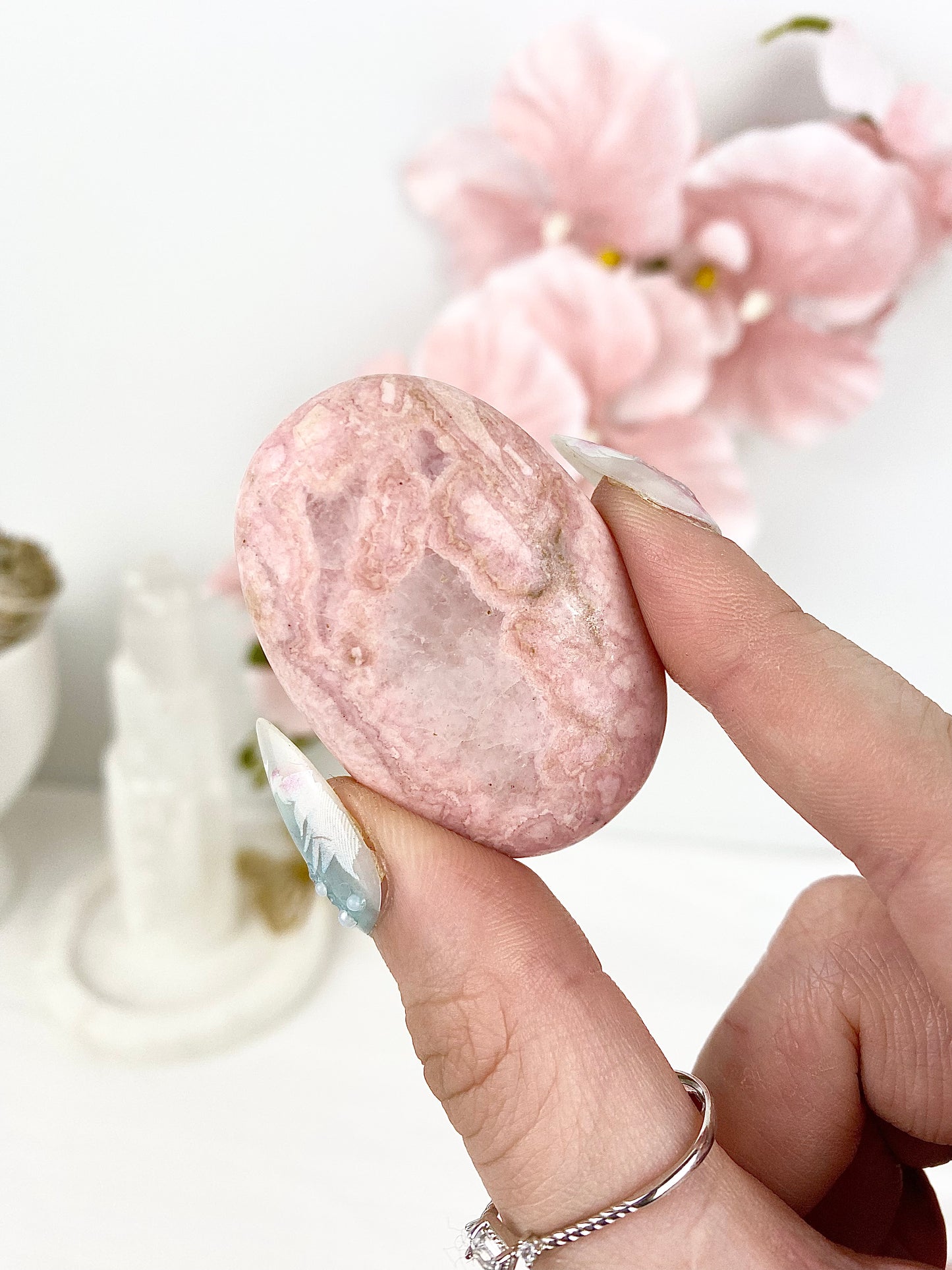 ♡ Pastel Pink Rhodochrosite Palm Stones ♡