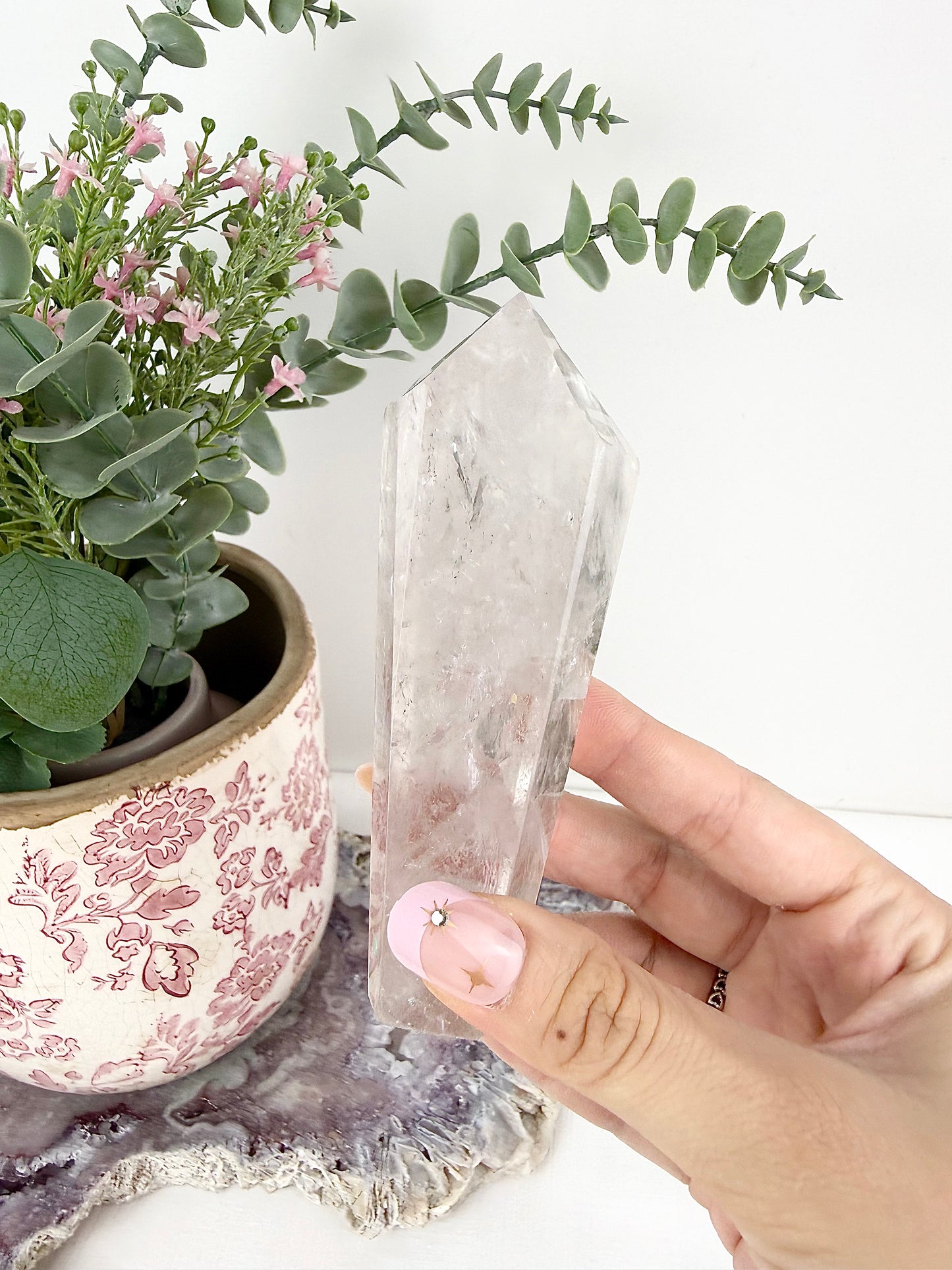High Quality Light Amethyst Point (with rainbow inclusions!)