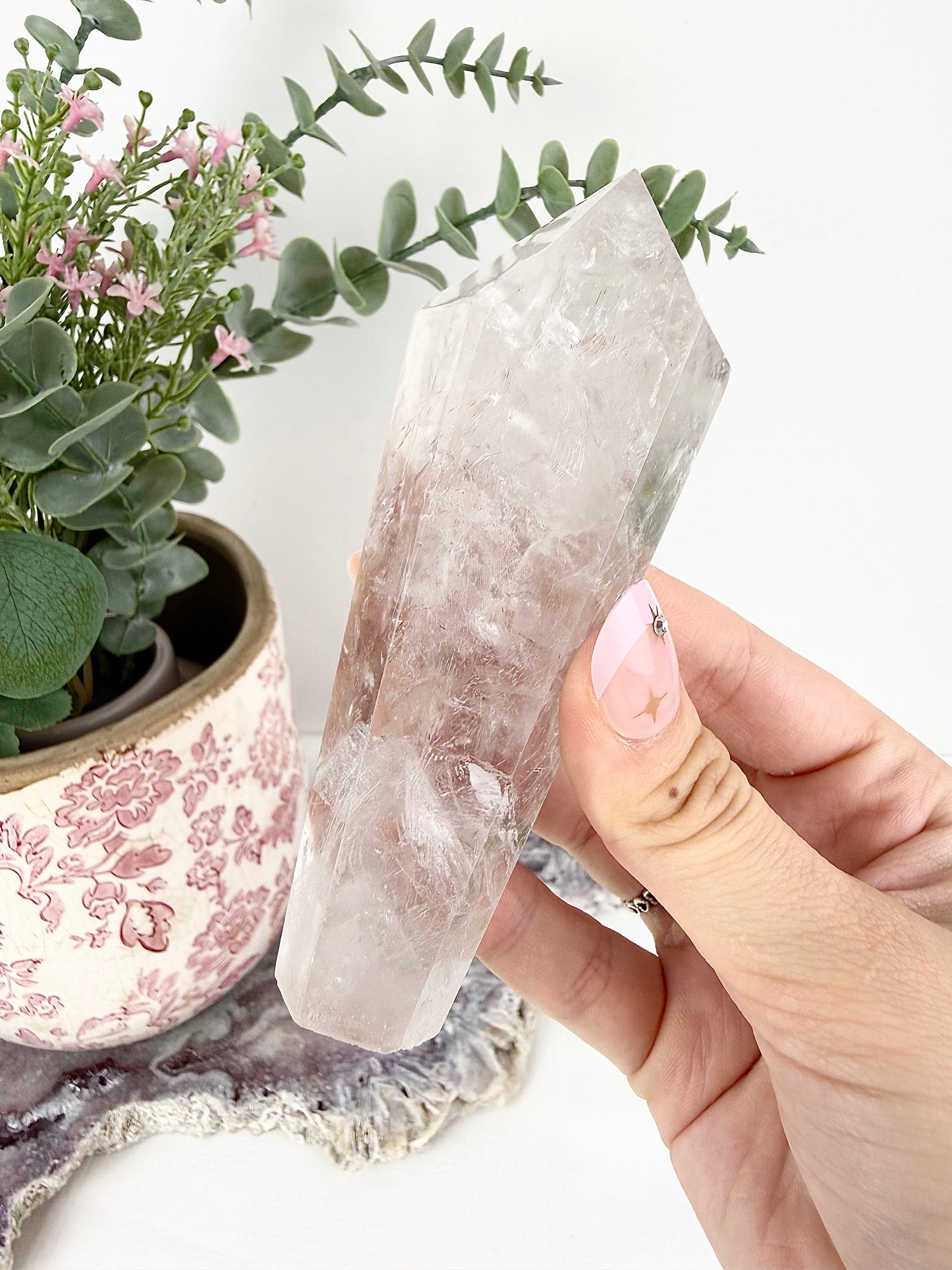 High Quality Light Amethyst Point (with rainbow inclusions!)