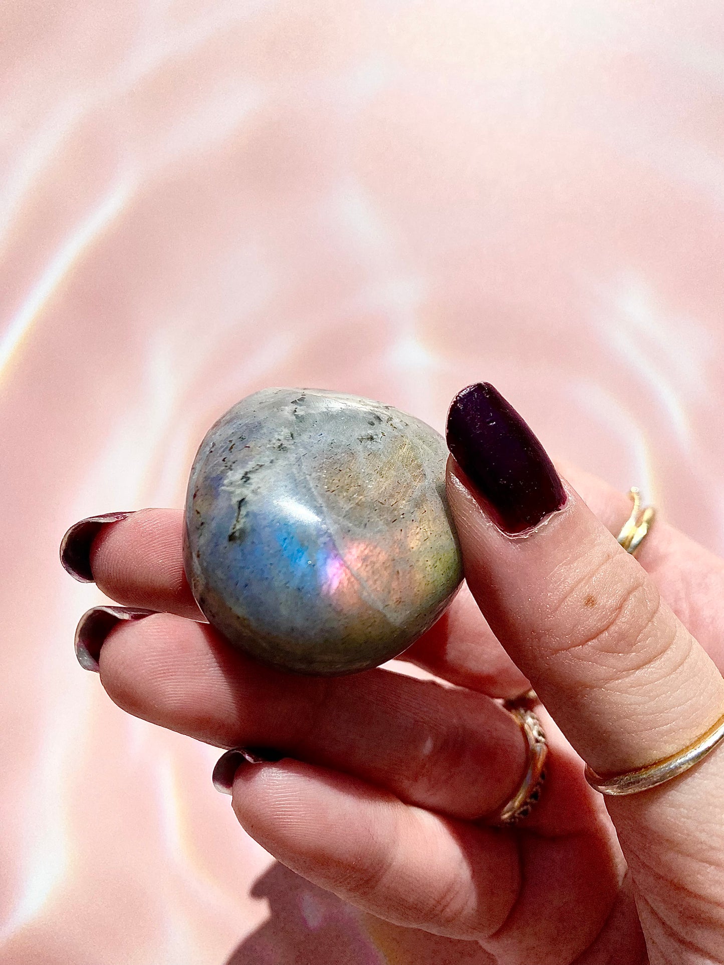 ✧ Flashy Labradorite Palmstones ✧