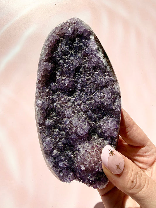 Amethyst Large Cutbase Cluster