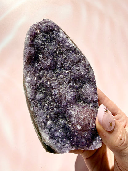 Amethyst Large Cutbase Cluster