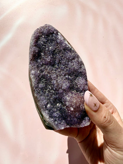 Amethyst Large Cutbase Cluster