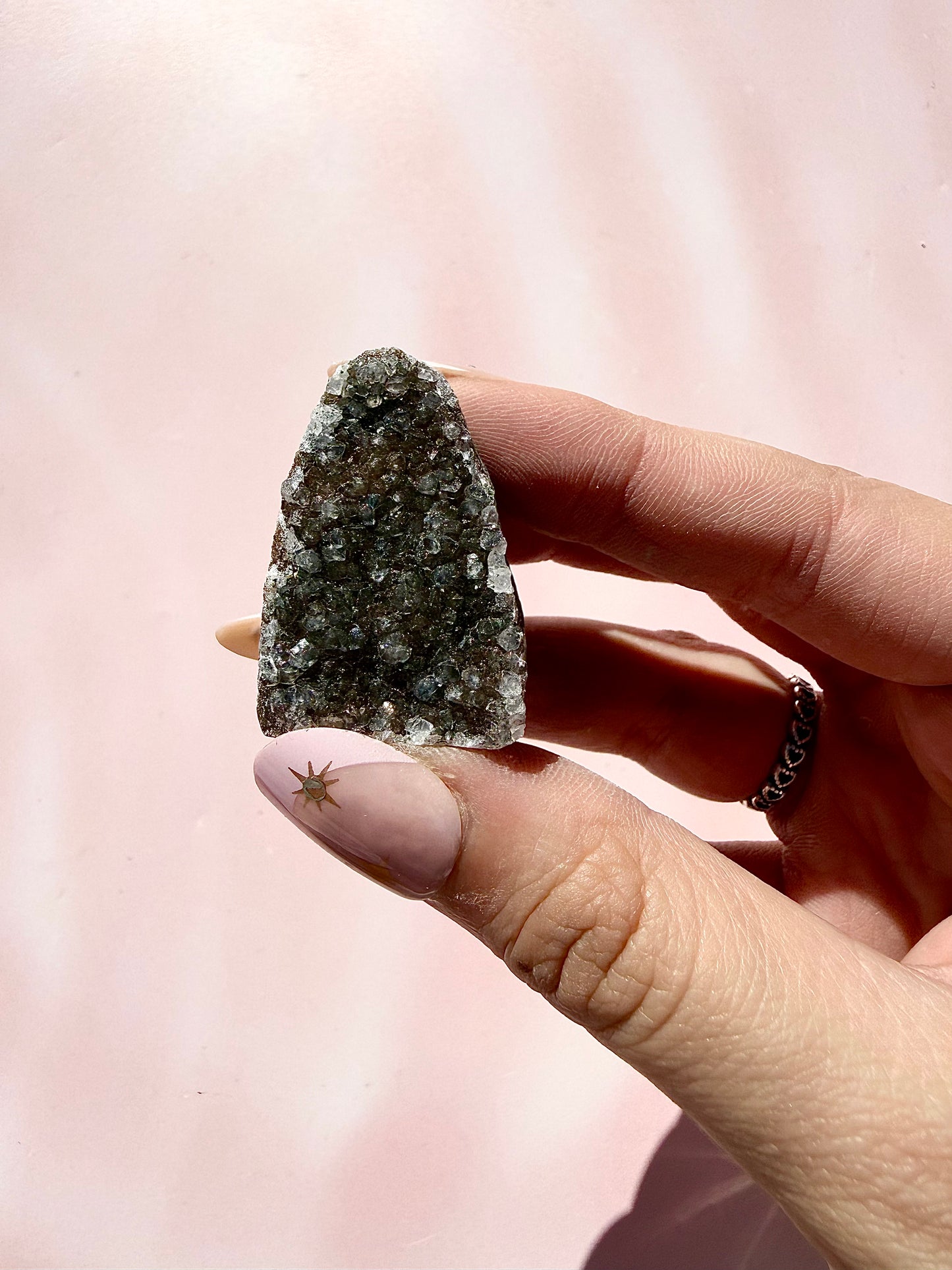 Amethyst Mini Cluster Cutbase