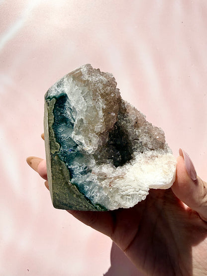 Amethyst Cutbase Cluster