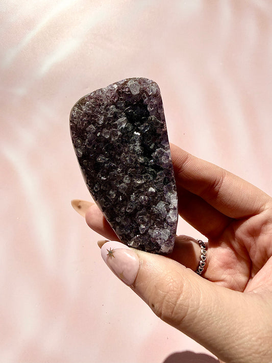 Amethyst Cutbase Cluster