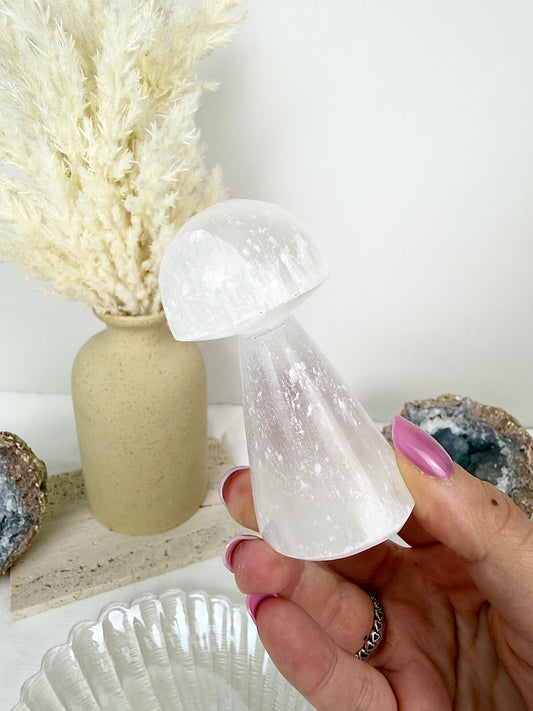 Selenite Mushroom