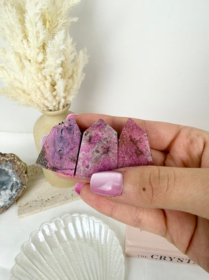 Cobalto Calcite Mini Towers