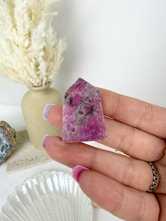 Cobalto Calcite Mini Towers