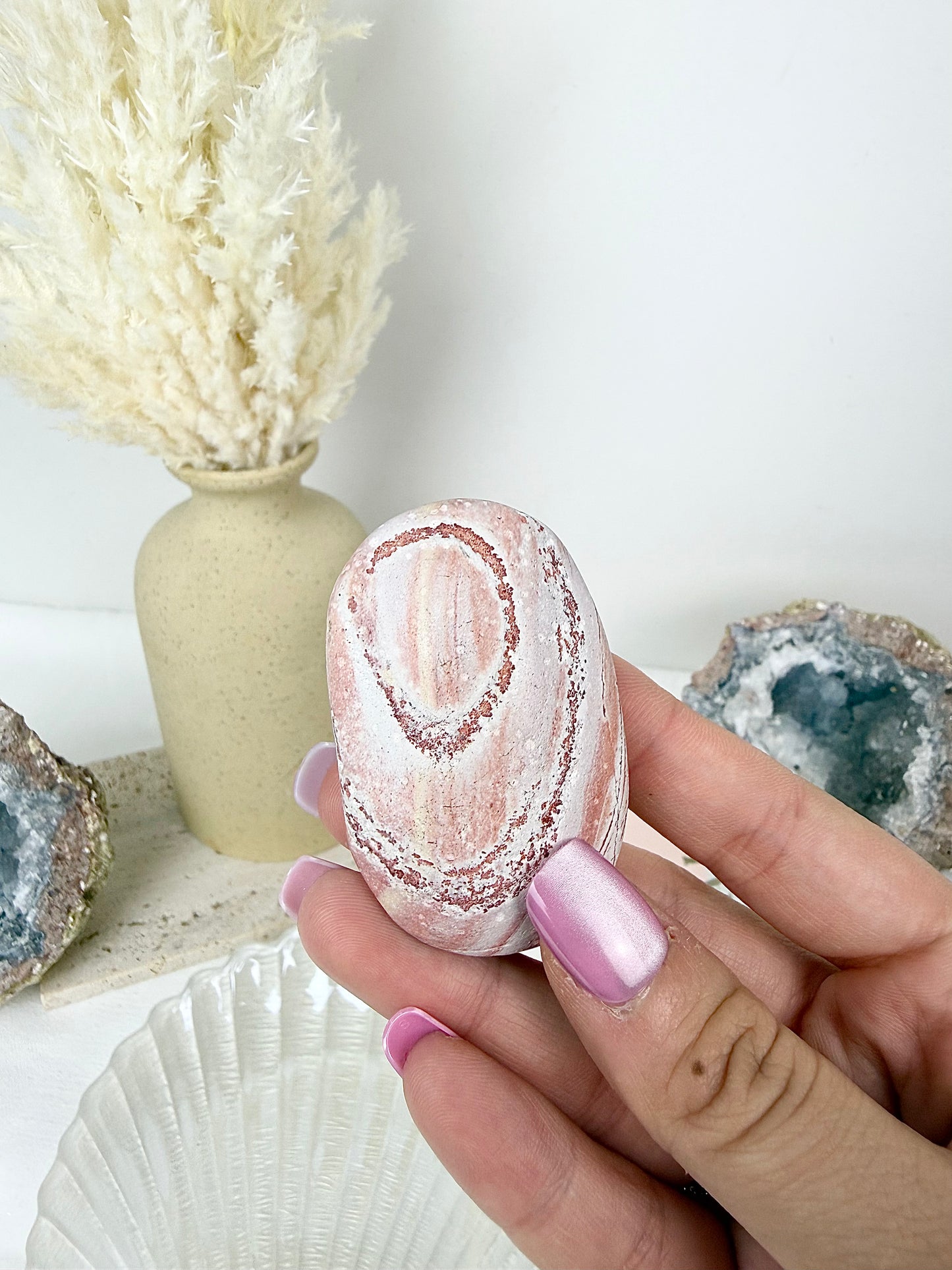 Pink Agate Palmstone
