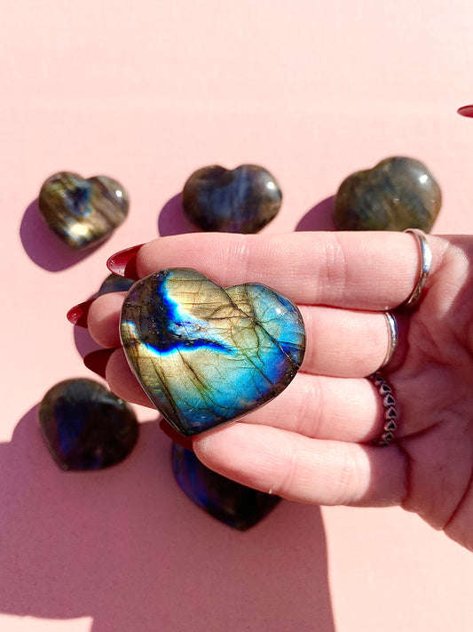 ✧ Flashy Labradorite Heart ✧