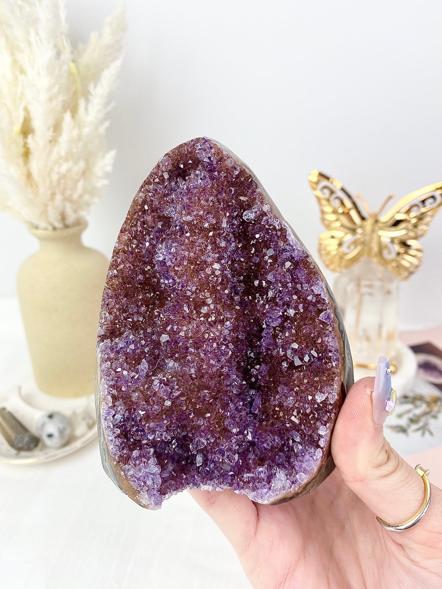 ✧ Sparkly Amethyst Geode — 1. ✧