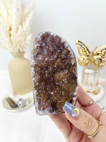 ✧ Sparkly Amethyst Geode — 6. ✧