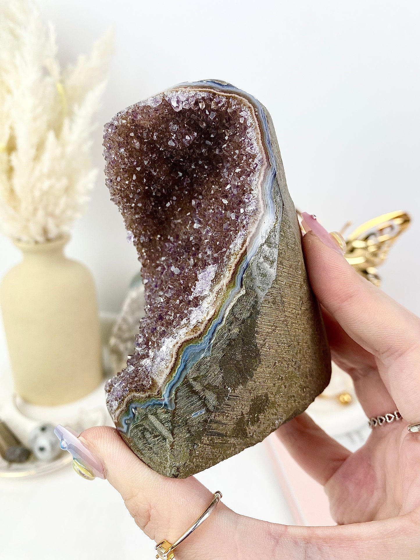 ✧ Sparkly Amethyst Geode — 4. ✧