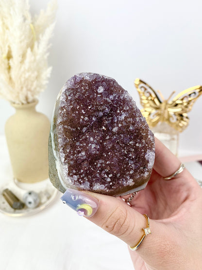 ✧ Sparkly Amethyst Geode — 7. ✧