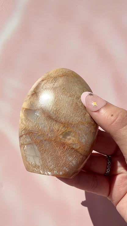Peach Moonstone Freeform — 5.