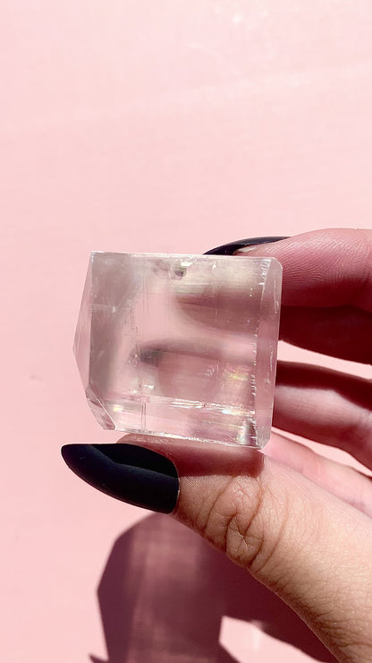 ✧ High Grade Optical Calcite from India 🇮🇳